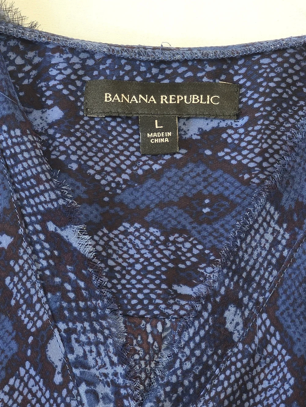 Banana Republic Navy Blue Sleeveless Snake-Print Shell